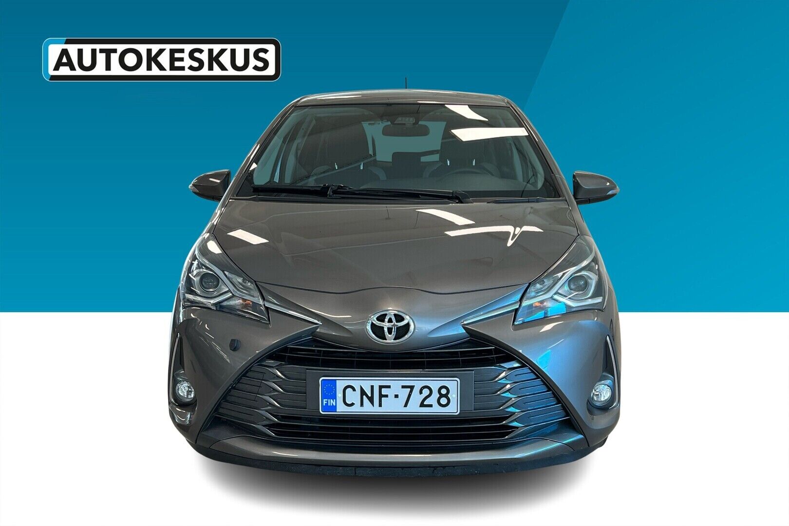 Toyota Yaris iso kuva 4