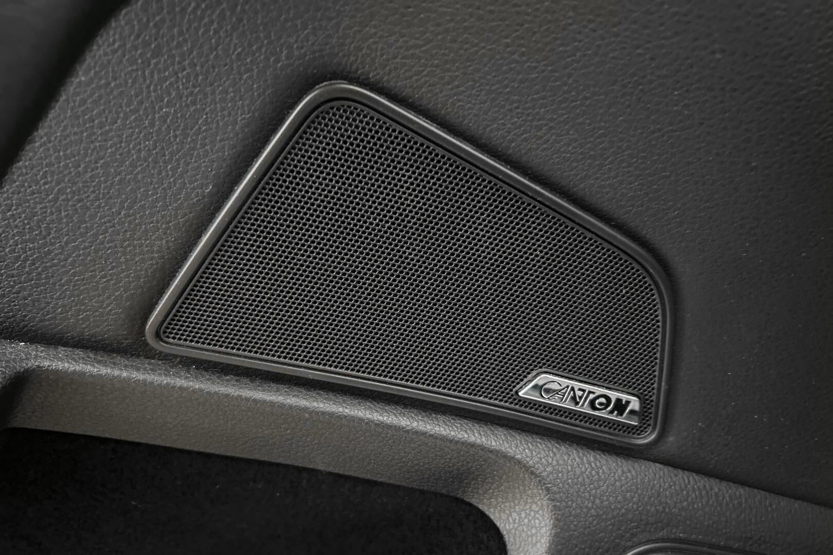 Skoda Superb iso kuva 19