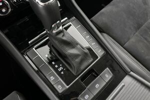 Skoda Superb esikatselu 20