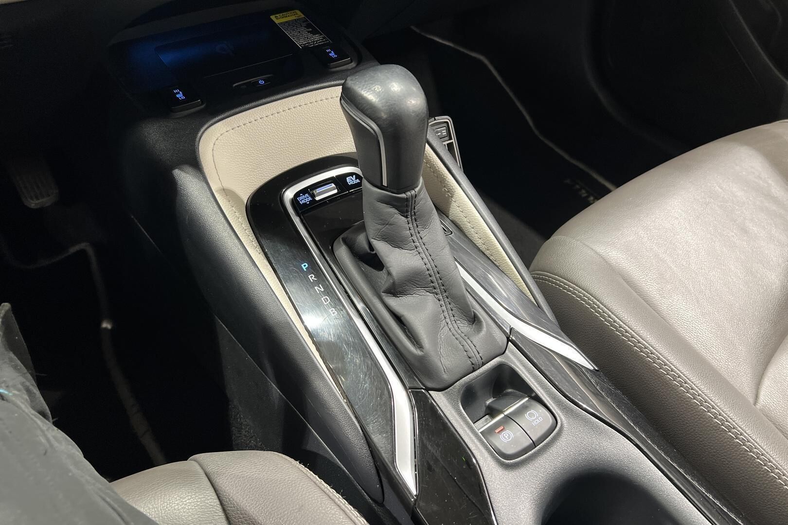 Toyota Corolla iso kuva 18