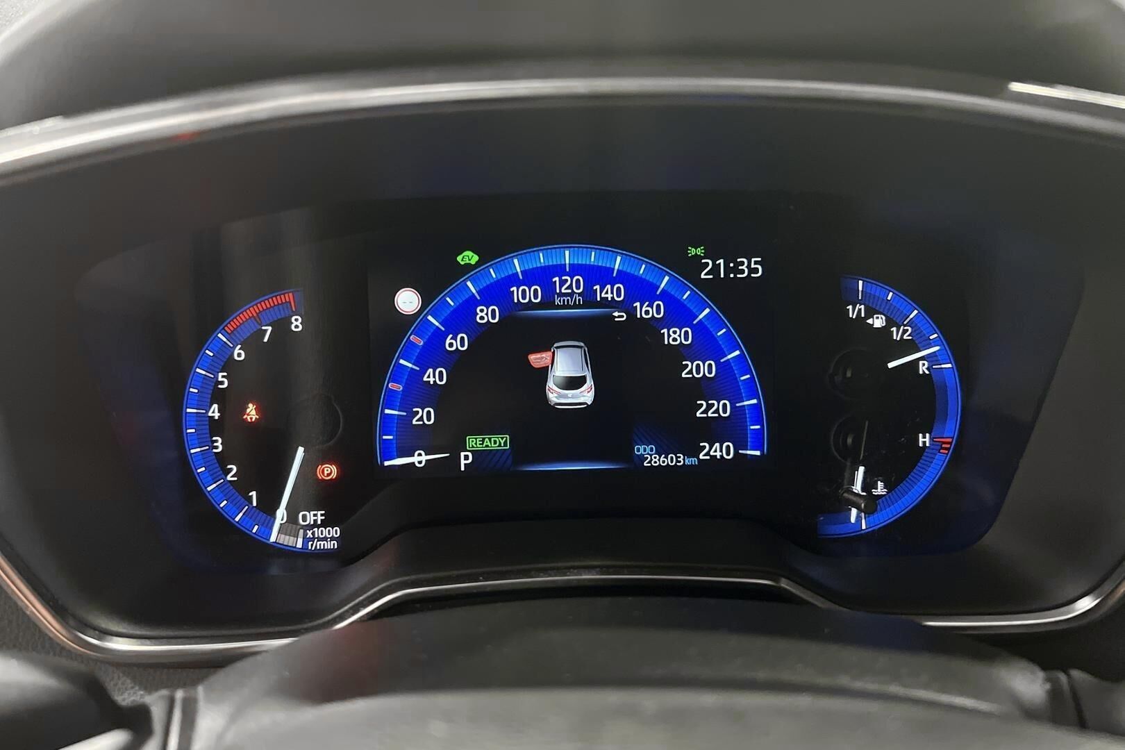 Toyota Corolla iso kuva 13