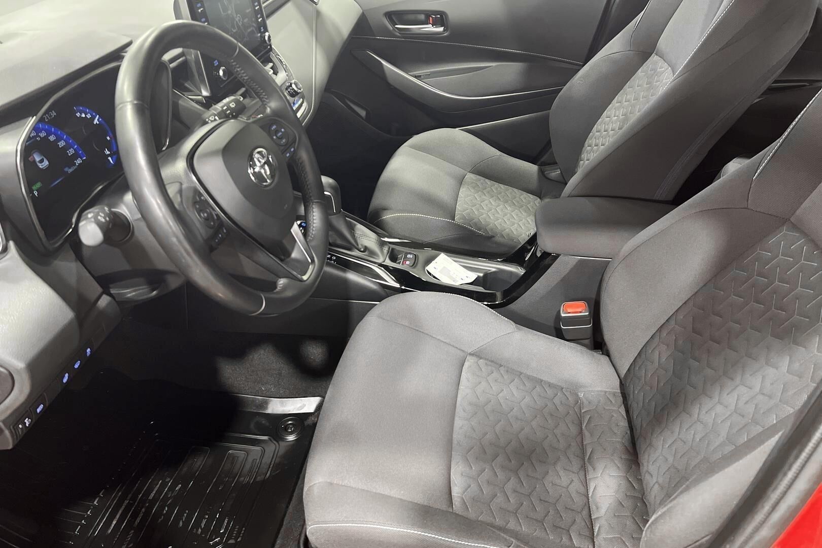 Toyota Corolla iso kuva 8