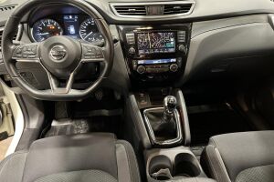 Nissan Qashqai esikatselu 9