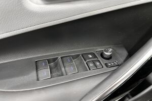 Toyota Corolla esikatselu 24