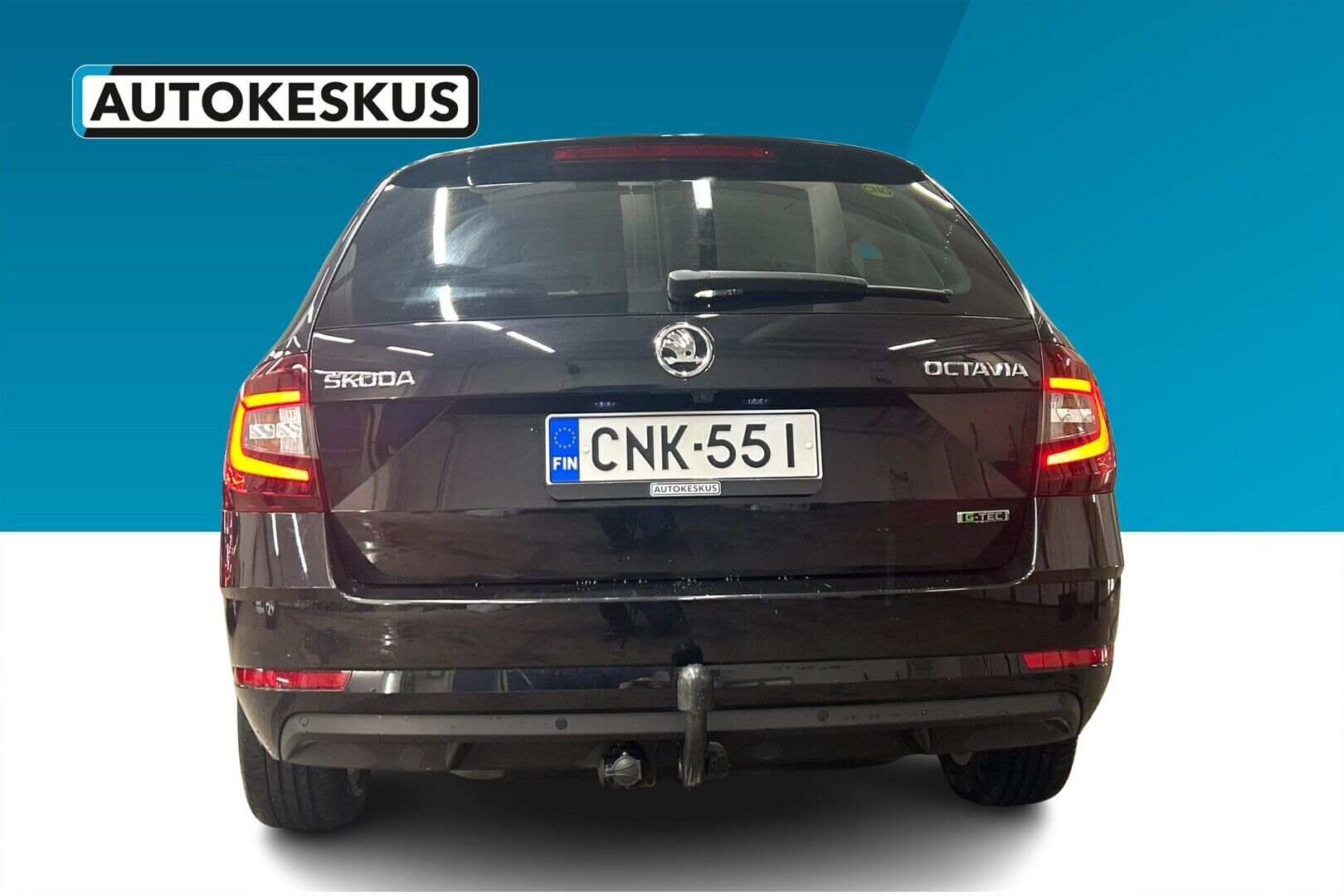 Skoda Octavia iso kuva 2