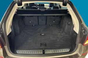 BMW 5-SARJA esikatselu 12