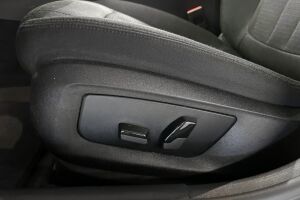 BMW 5-SARJA esikatselu 17