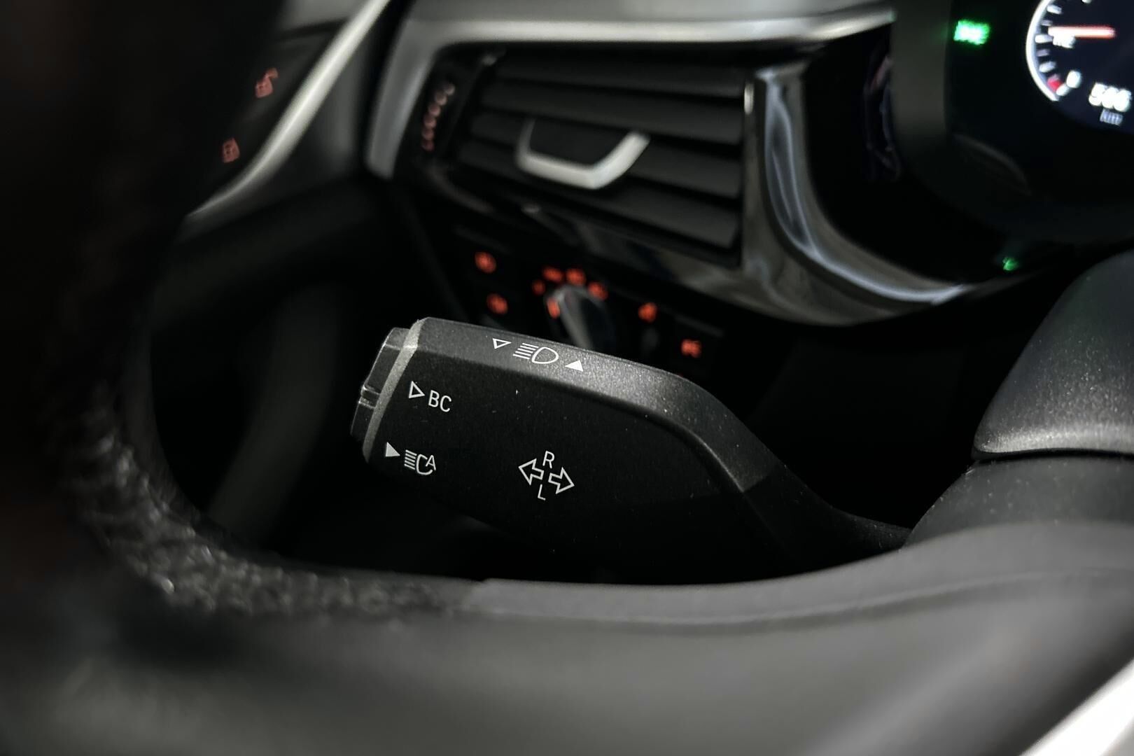 BMW 5-SARJA iso kuva 22