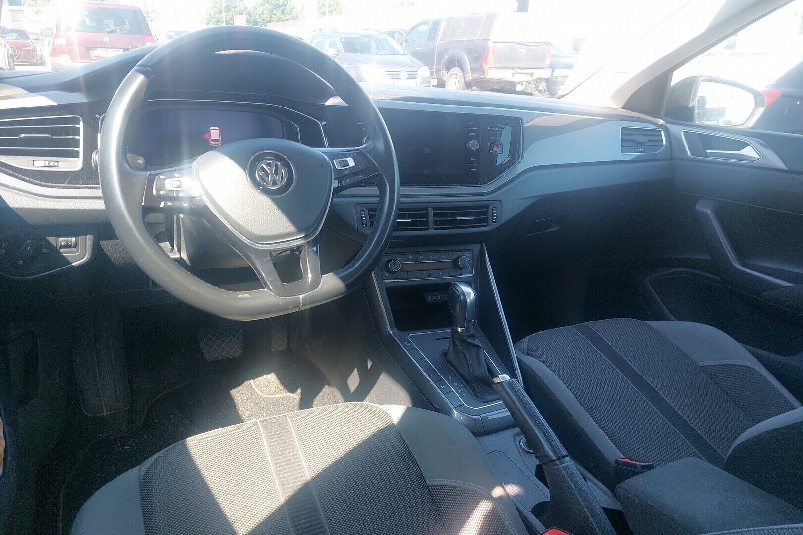 Volkswagen Polo iso kuva 1