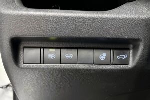 Toyota RAV4 esikatselu 12