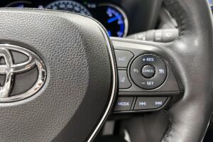 Toyota RAV4 esikatselu 16