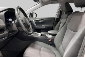 Toyota RAV4 esikatselu 6