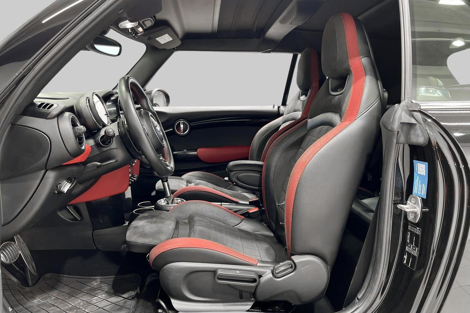 Mini JOHN COOPER WORKS iso kuva 8