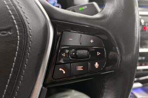 BMW 5-SARJA esikatselu 15