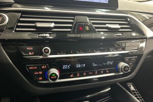 BMW 5-SARJA esikatselu 18