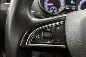 Skoda Octavia esikatselu 16