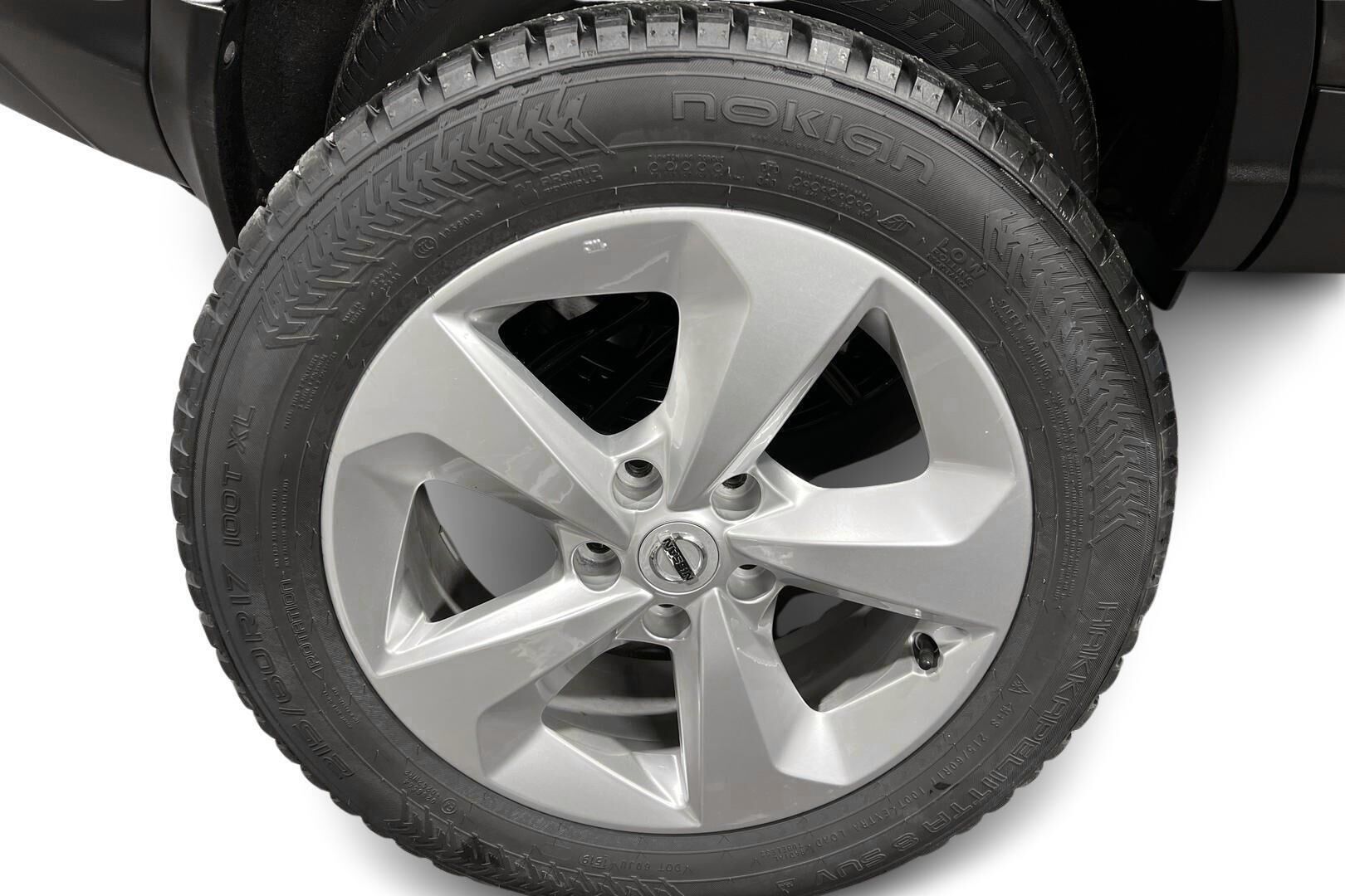 Nissan Qashqai iso kuva 16