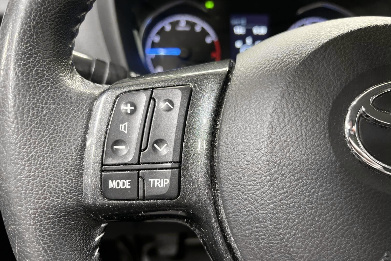 Toyota Yaris iso kuva 6