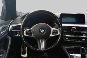 BMW 5-SARJA esikatselu 2