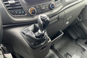 Ford Transit esikatselu 12