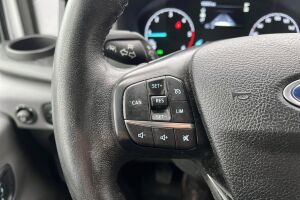 Ford Transit esikatselu 19