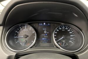 Nissan Qashqai esikatselu 14