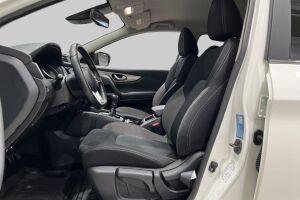 Nissan Qashqai esikatselu 9