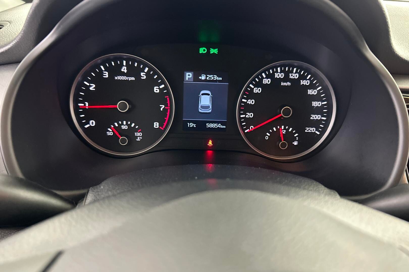 Kia Rio iso kuva 14
