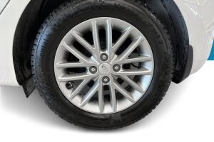 Kia Rio esikatselu 13