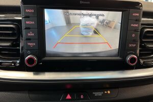 Kia Stonic esikatselu 18