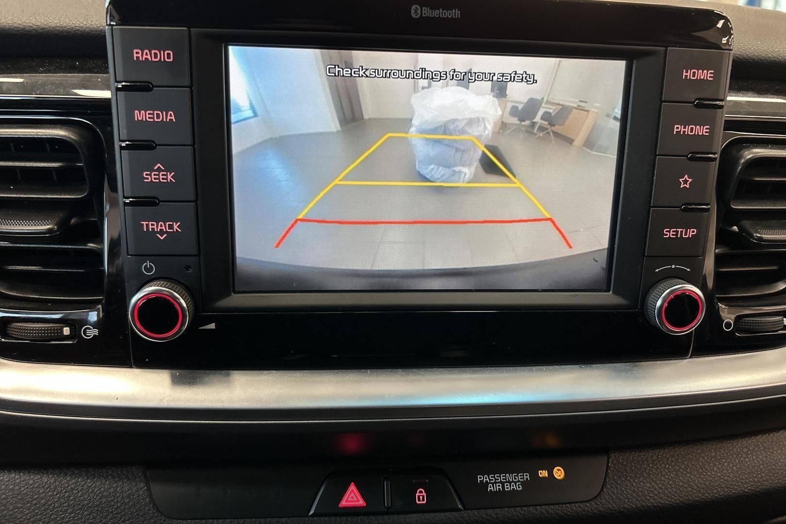 Kia Stonic iso kuva 17