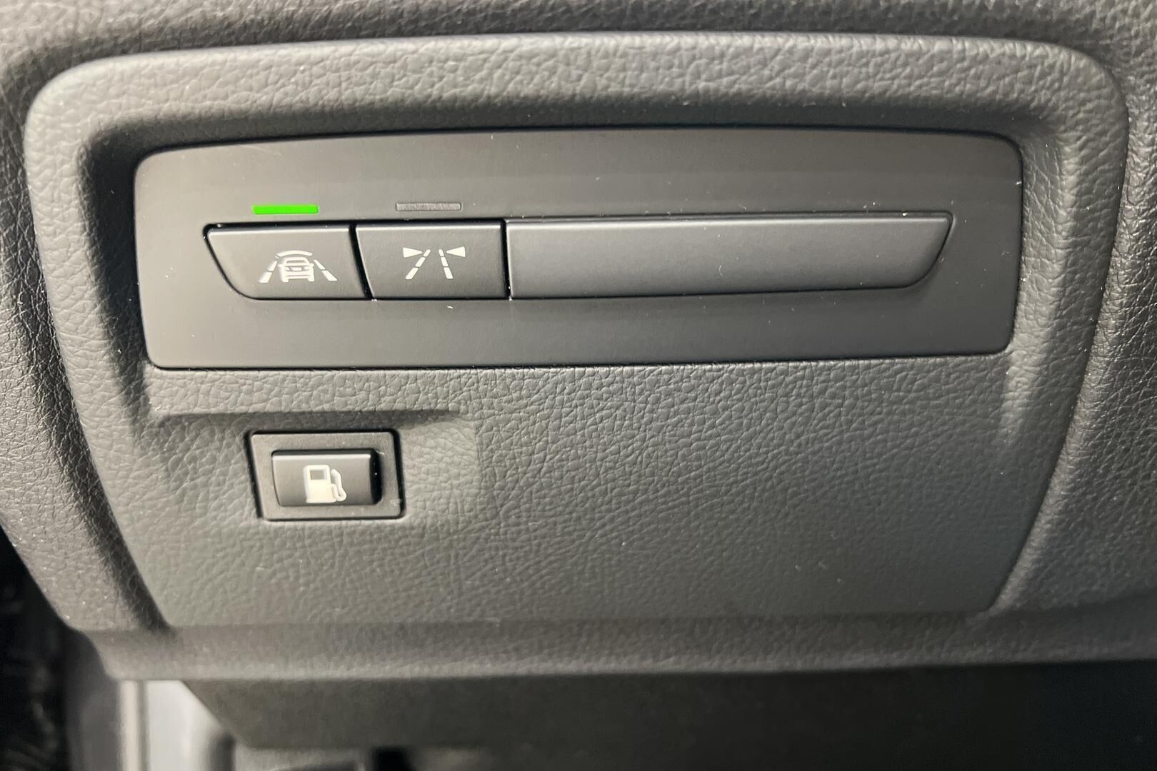 BMW 3-SARJA iso kuva 26