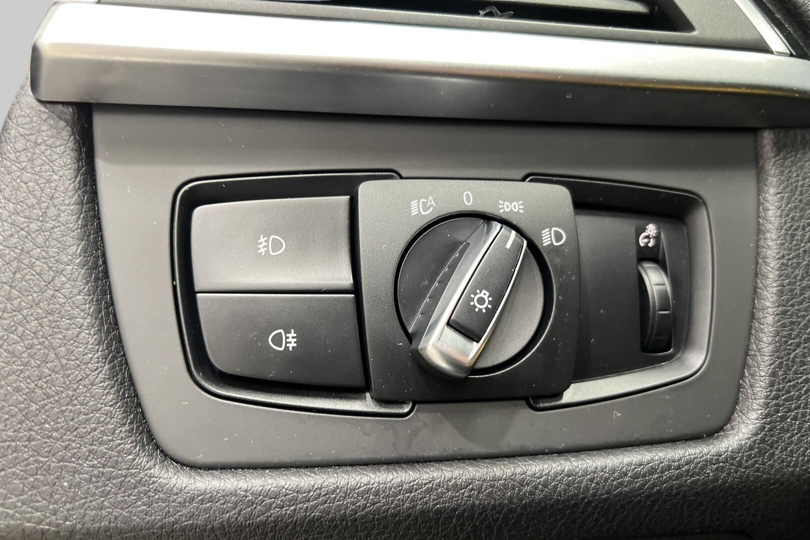 BMW 3-SARJA iso kuva 27