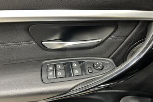 BMW 3-SARJA esikatselu 28