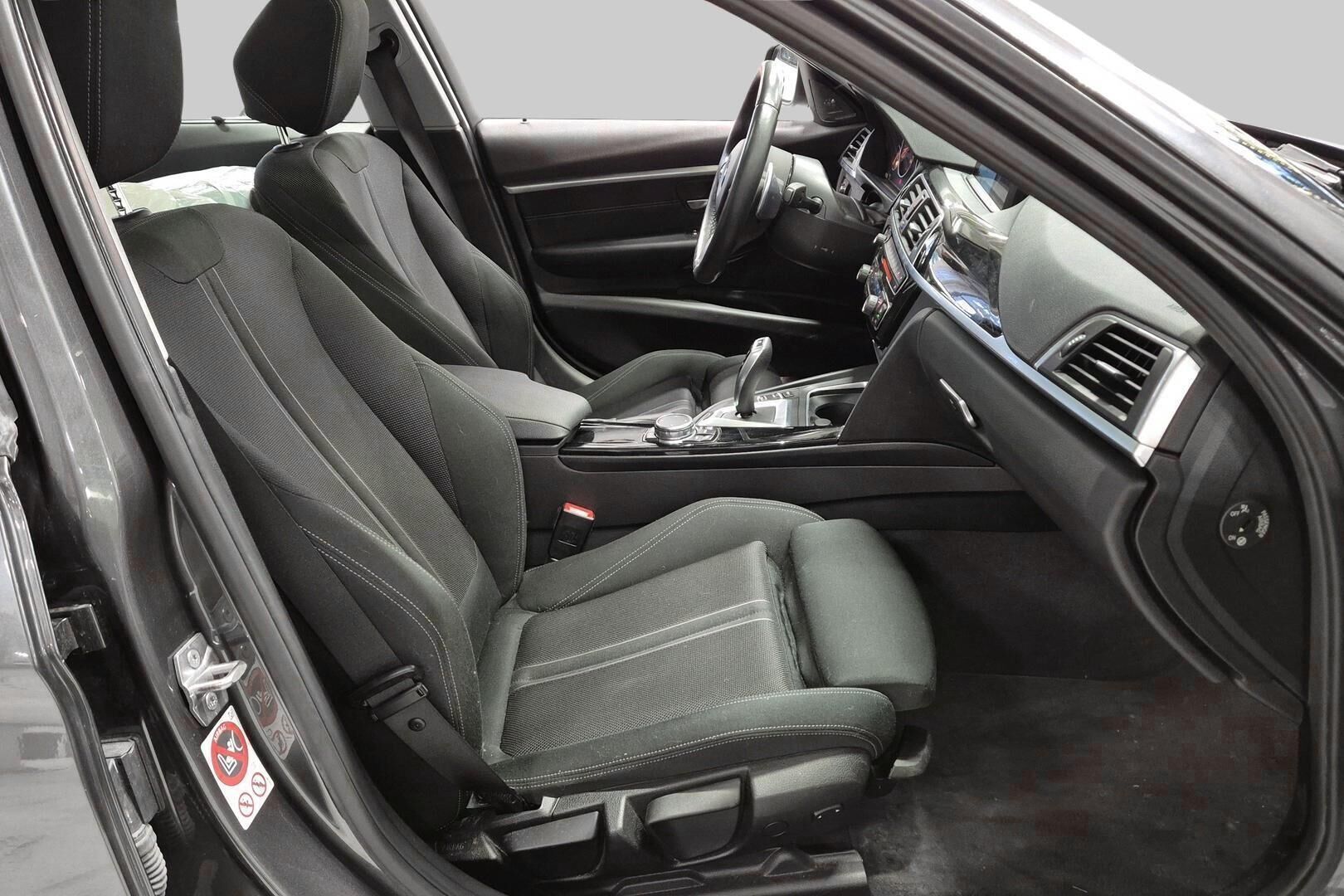 BMW 3-SARJA iso kuva 4