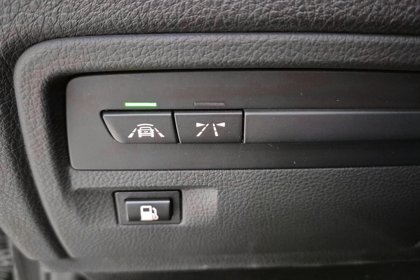 BMW 3-SARJA iso kuva 6