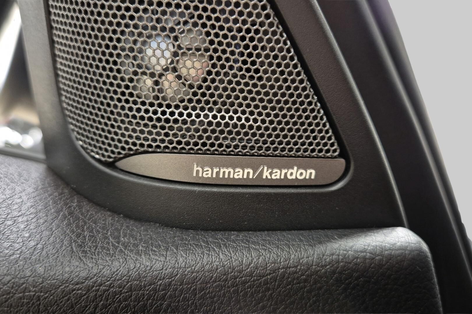 BMW 3-SARJA iso kuva 7