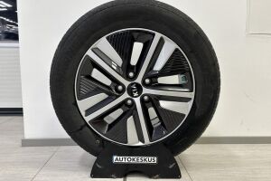 Kia Niro esikatselu 13