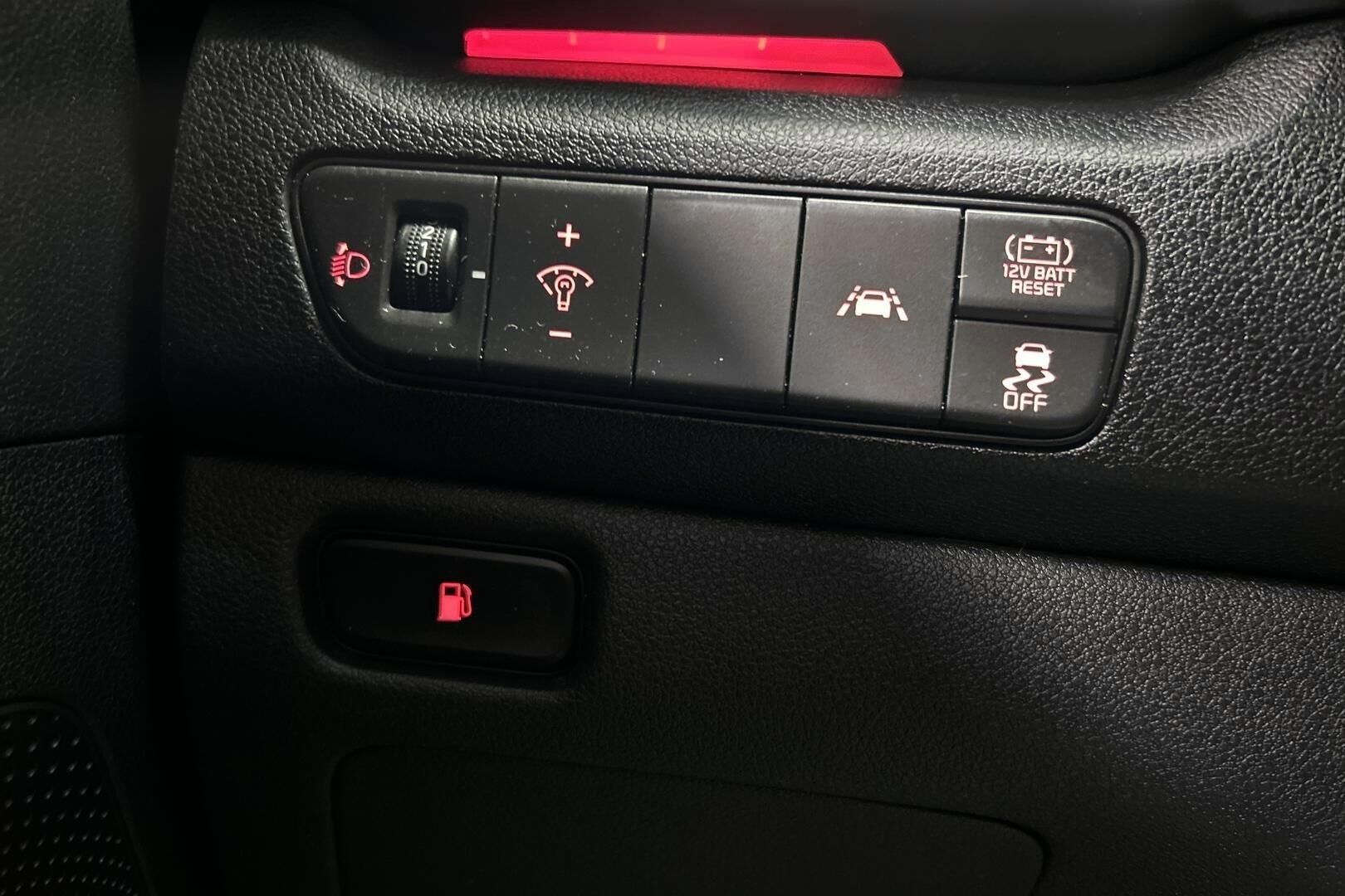 Kia Niro iso kuva 20