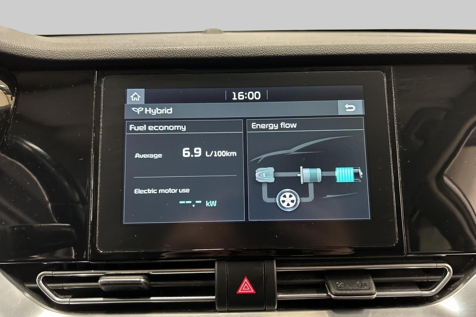 Kia Niro iso kuva 25