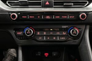 Kia Niro esikatselu 28