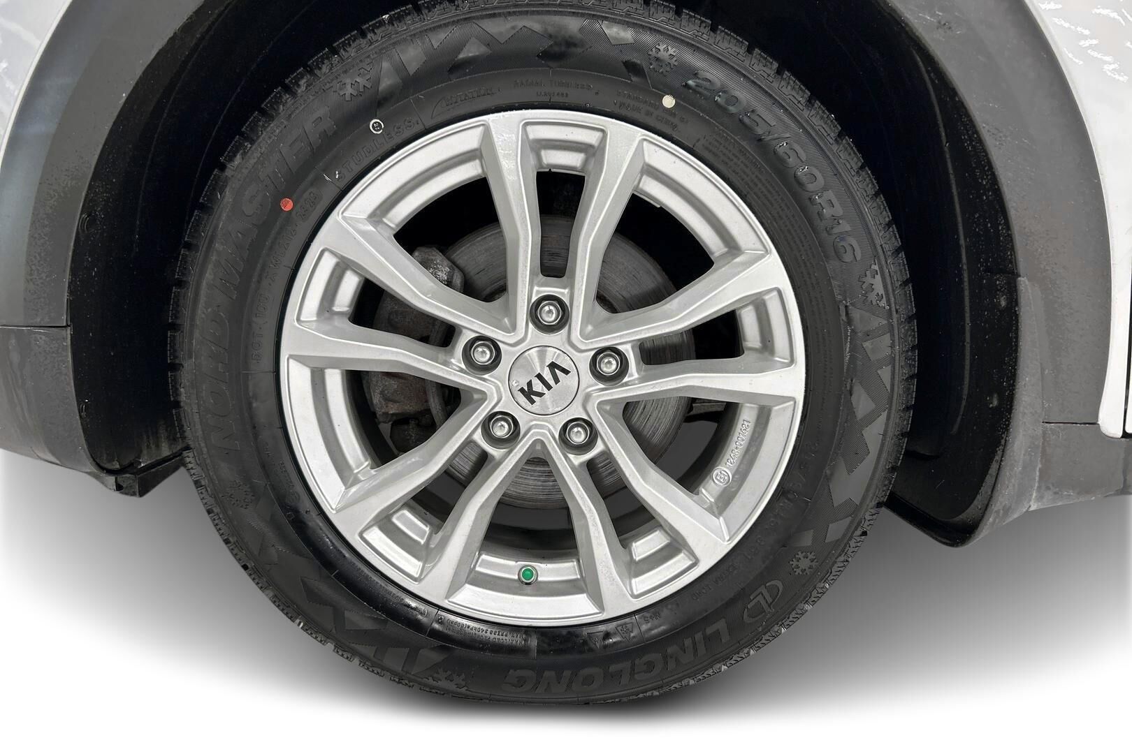 Kia Niro iso kuva 32