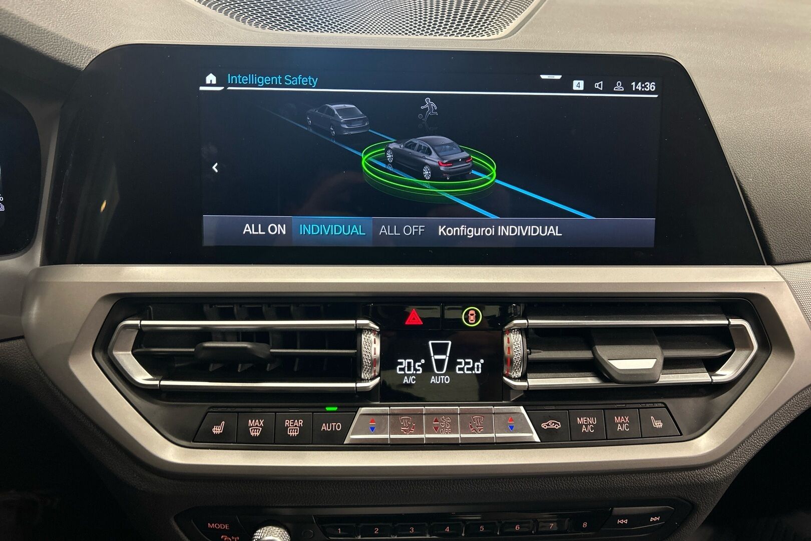 BMW 3-sarja iso kuva 15
