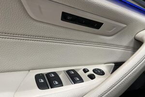 BMW 5-SARJA esikatselu 31