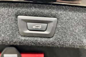 BMW 5-SARJA esikatselu 36