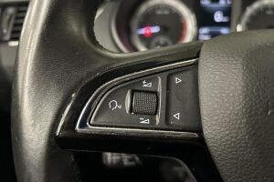 Skoda Octavia esikatselu 16