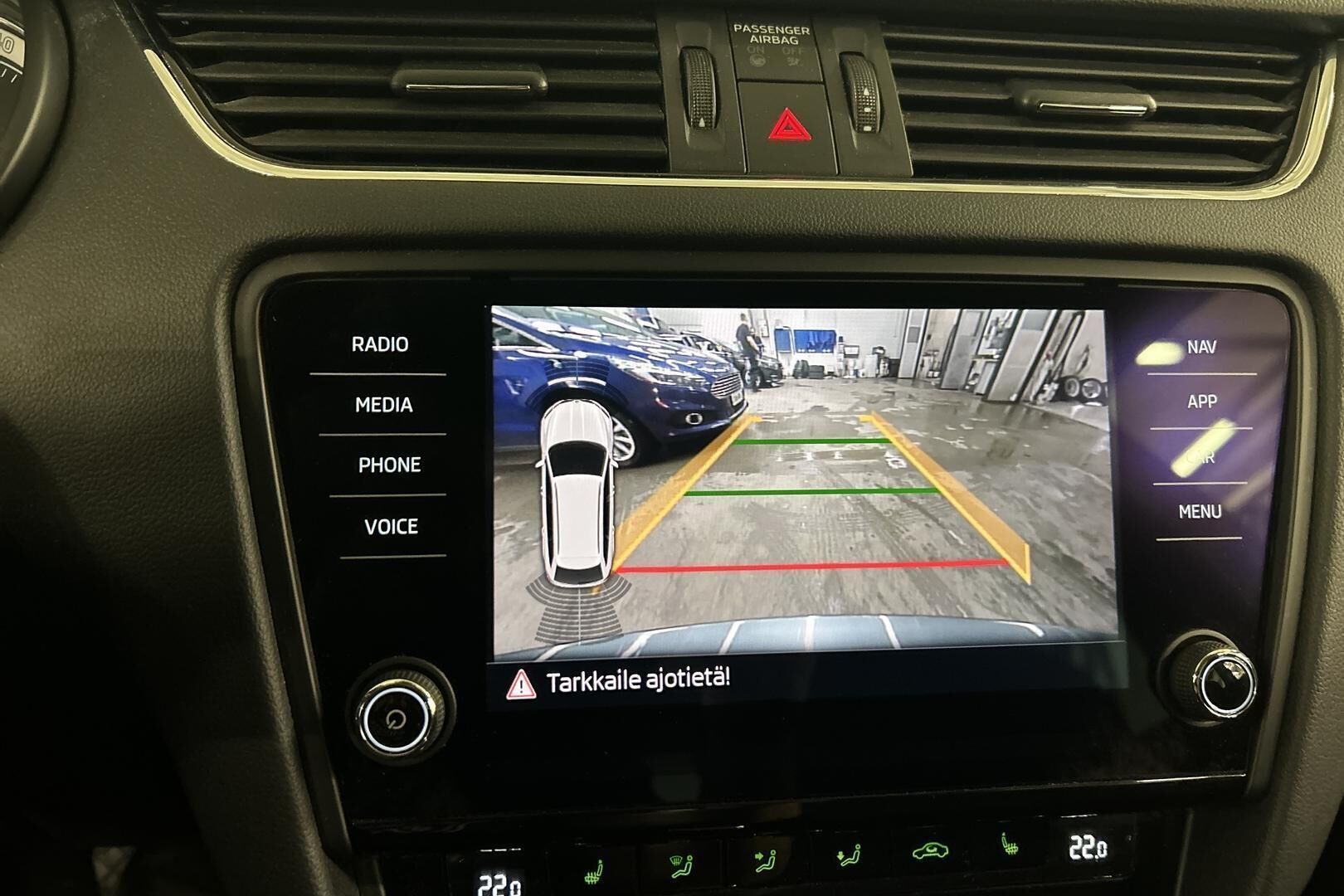 Skoda Octavia iso kuva 19