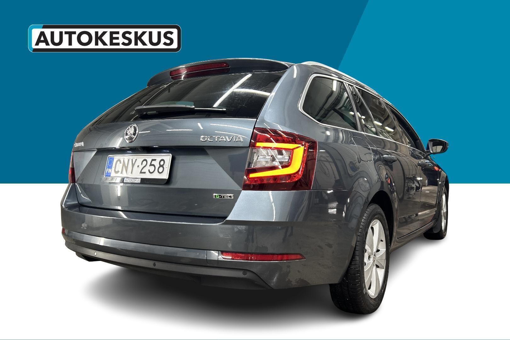 Skoda Octavia iso kuva 5