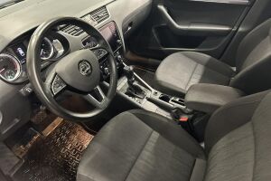 Skoda Octavia esikatselu 9