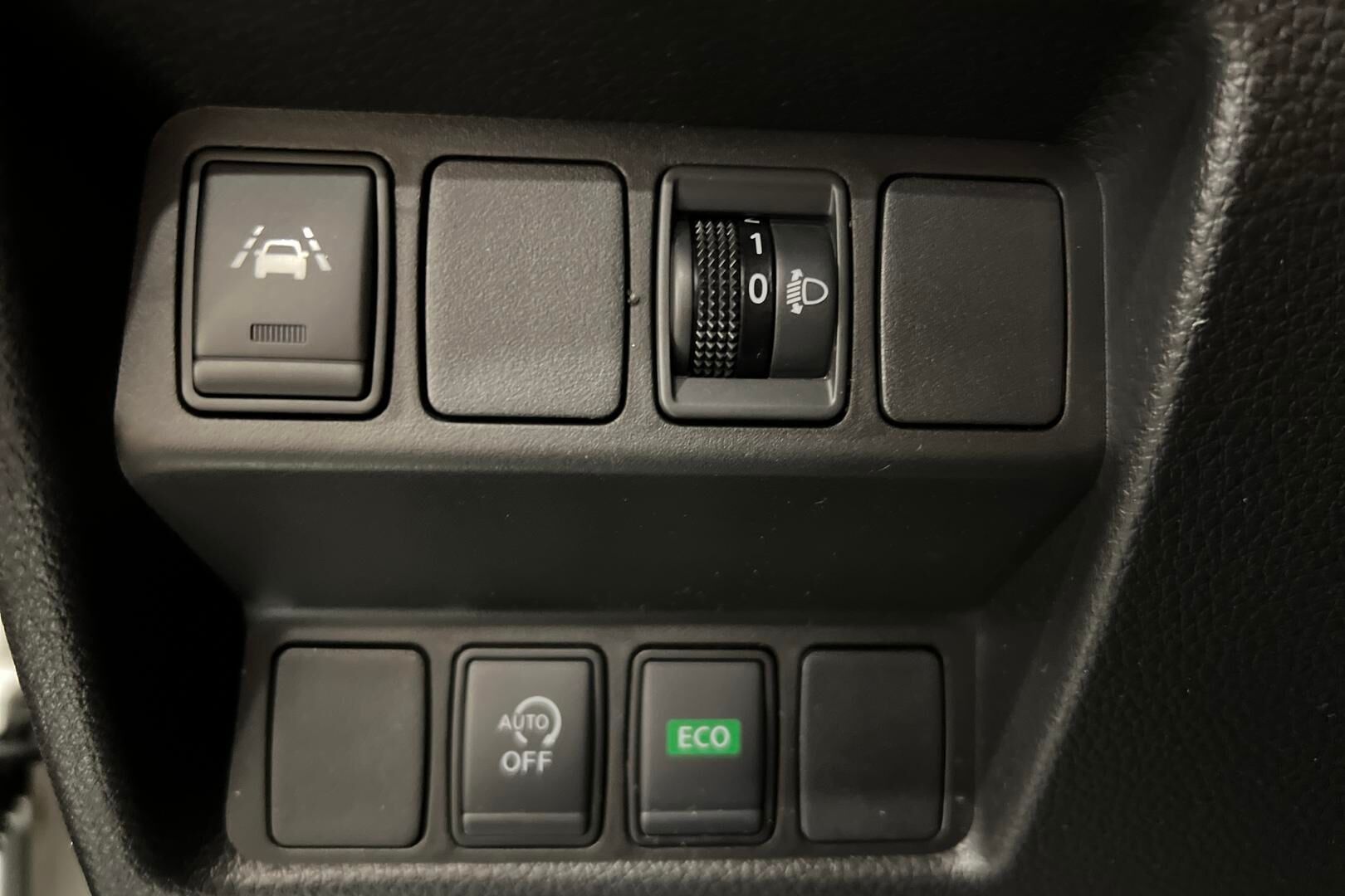 Nissan Qashqai iso kuva 18